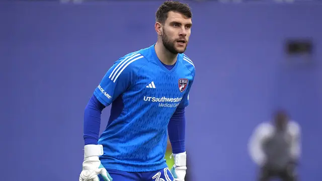 Maarten Paes, 25 tahun, yang berposisi sebagai kiper saat ini tengah membela FC Dallas di Liga Amerika Serikat (MLS). (AFP/Getty Images/Carmen Mandato)