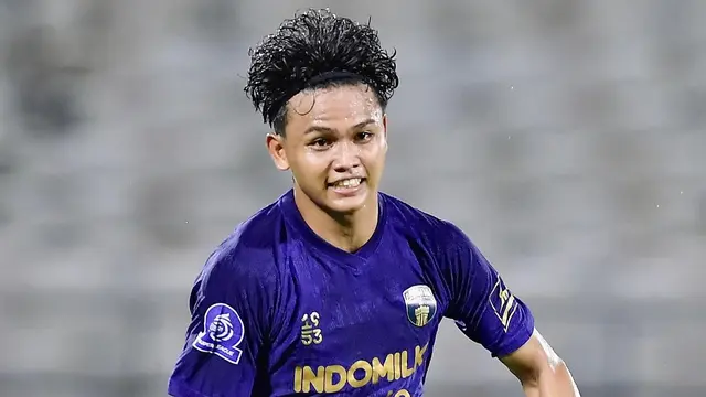 Striker Persita Tangerang, Hokky Caraka. (Bola.com/Dok.Instagram Hokky Caraka).