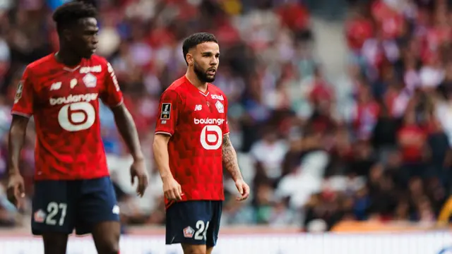 Aksi bek Timnas Indonesia, Calvin Verdonk saat memperkuat Lille menjamu Lyon dalam laga pekan keenam Ligue 1 2025/2026, Minggu (28/9/2025) malam. (Dok. Lille)