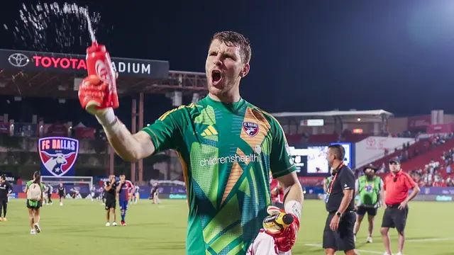 Maarten Paes tampil apik saat FC Dallas menang 2-0 atas St. Louis dalam lanjutan MLS 2024, Minggu (16/6/2024) pagi WIB. (Dok. FC Dallas)