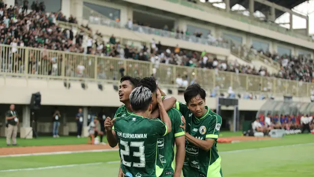 PSS Sleman menunjukkan dominasinya di awal musim Pegadaian Championship 2025/2026, setelah melibas Kendal Tornado FC dengan skor 3-1 di Stadion Maguwoharjo, Sleman, Minggu (12/10/2025). (Dok. PSS Sleman)