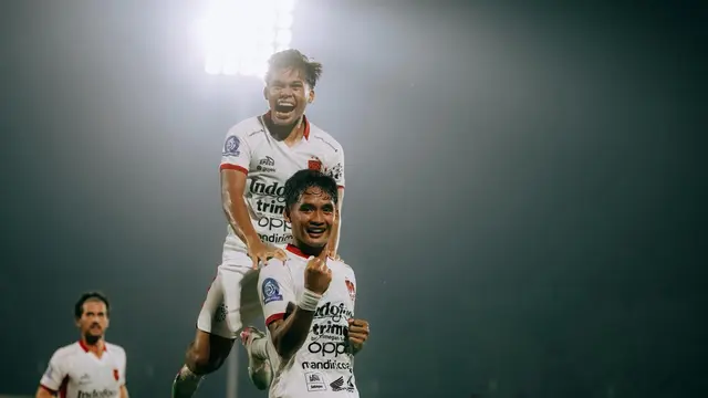 Bali United mengalahkan Persijap Jepara 2-1 di Stadion Gelora Bumi Kartini, Minggu malam (19/10/2025), dalam pekan kesembilan BRI Super League 2025/2026. (Bola.com/Alit Binawan)