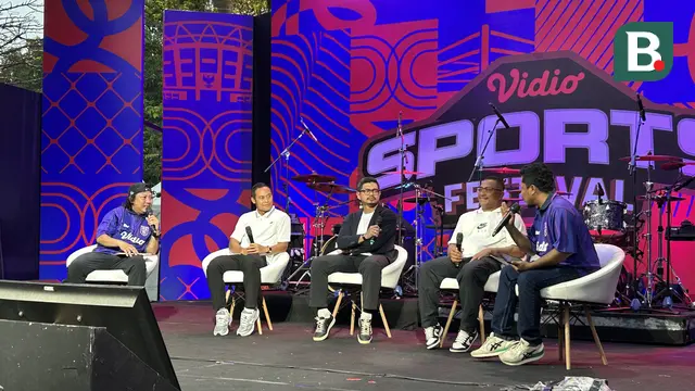 Bambang Pamungkas, Firman Utina, dan Atep dalam talkshow