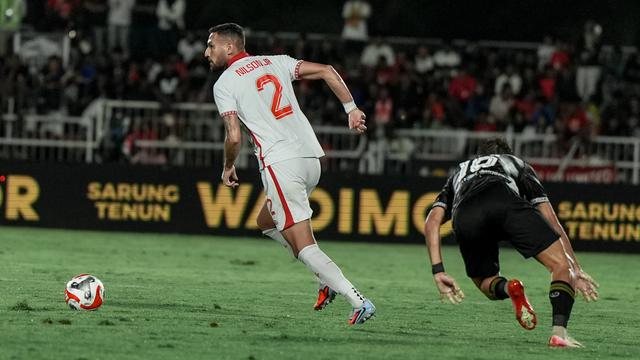 Malut United meraih kemenangan 1-0 atas Semen Padang pada laga pekan ke-10 BRI Super League di Stadion Gelora Kie Raha, Ternate, Minggu (26/10/2025). (dok. Malut United)