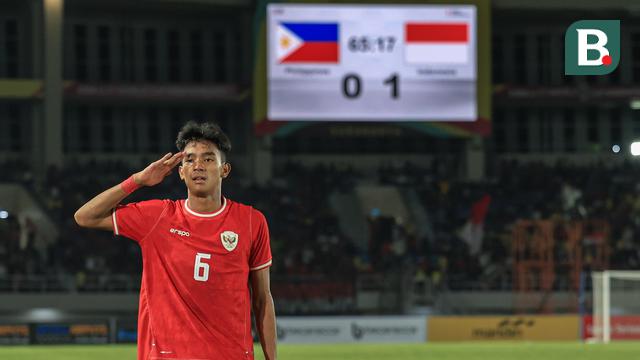 Gelandang Timnas Indonesia U-16 di Piala AFF U-16 2024, Evandra Florasta. (Bola.com/Radifa Arsa)