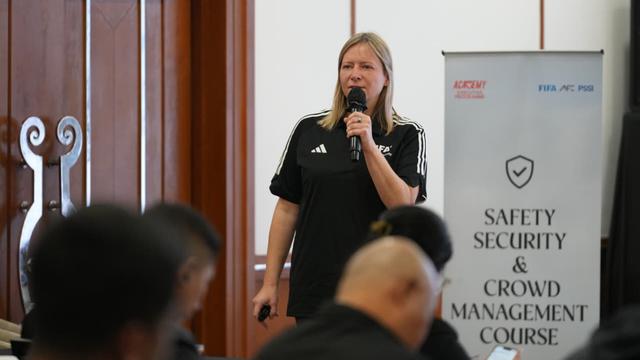 Garuda Academy Executive Program: Safety, Security & Crowd Management Course dimulai pada Selasa (4/11/2025) di Jakarta dengan menghadirkan para ahli dari FIFA dan AFC sebagai pemateri utama. (Dok.PSSI).