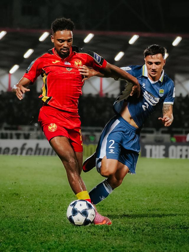 Suasana pertandingan Selangor FC vs Persib Bandung pada matchday 4 Grup G AFC Champions League Two 2025/2026 di Stadion Petaling Jaya. (Dok. Selangor FC)