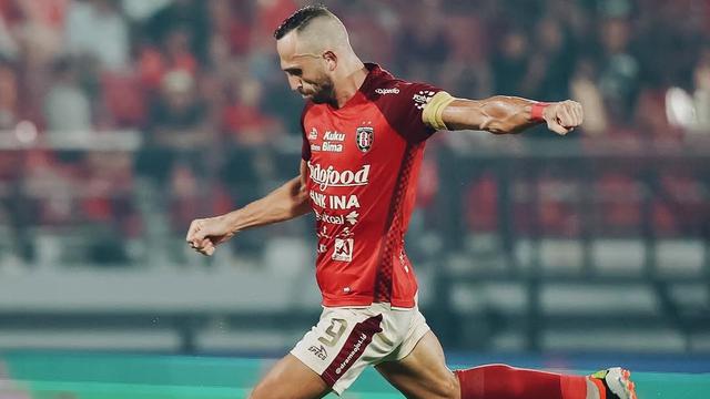 Ilija Spasojevic ketika masih membela Bali United. (Bola.com/Dok.Instagram Ilija Spasojevic).