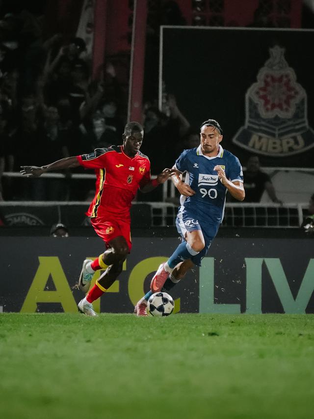 Suasana pertandingan Selangor FC vs Persib Bandung pada matchday 4 Grup G AFC Champions League Two 2025/2026 di Stadion Petaling Jaya. (Dok. Selangor FC)