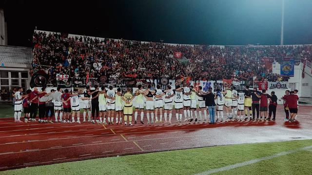 Persija Jakarta melawan Arema FC. (Bola.com/Dok.Instagram Persija Jakarta).