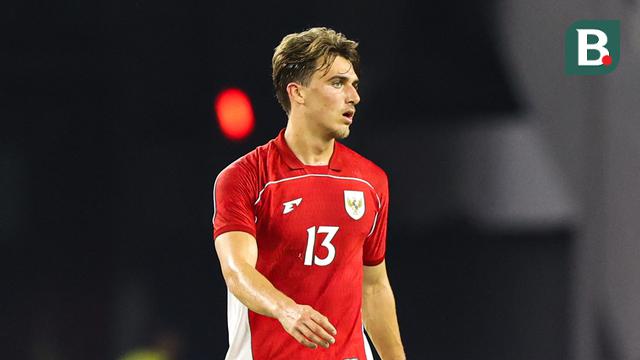 Penyerang Timnas Indonesia, Mauro Zijlstra, menjalani debutnya saat menghadapi Timnas Chinese Taipei di Stadion Gelora Bung Tomo, Surabaya, Jumat (6/9/2025). (Bola.com/Abdul Aziz)