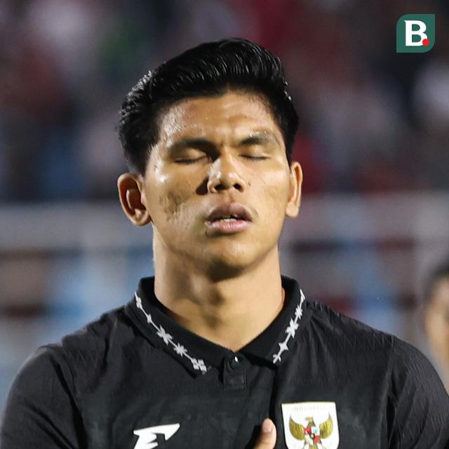 Pemain Timnas Indonesia U-23, Cahya Supriadi, saat menghadapi Timnas Korea Selatan U-23 pada laga terakhir Grup J Kualifikasi Piala Asia U-23 2025 di Stadion Gelora Delta, Sidoarjo, Jawa Timur pada Selasa (9/9/2025) malam WIB. (Bola.com/Abdul Aziz)
