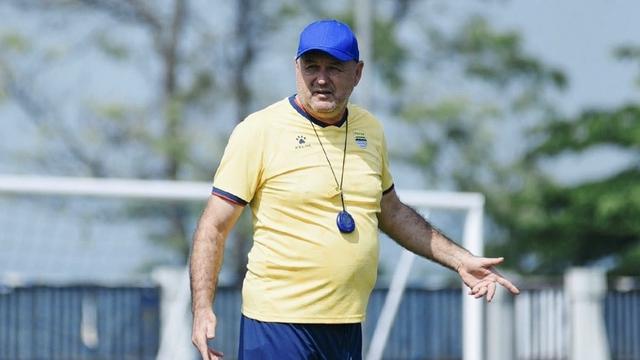 Bojan Hodak, pelatih Persib Bandung di BRI Super League. (Dok. ileague.id)