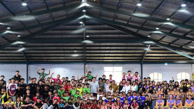 Acara pembukaan Grand Champions Asosiasi Akademi Futsal Indonesia (AAFI) Nasional 2025 pada Senin (17/11/2025) di Saka Futsal Camp, Bekasi. (Dok  AAFI)

