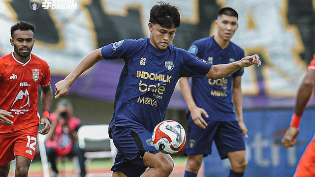 Persita Tangerang melawan Malut United. (Bola.com/Dok.Instagram Persita Tangerang).