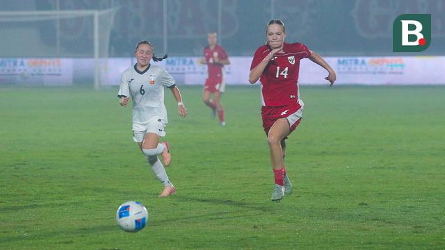 Kemenangan ini membuat Timnas Indonesia Putri menduduki posisi kedua klasemen sementara Grup D Kualifikasi Piala Asia Putri 2026. Mereka hanya kalah selisih gol dari Chinese Taipei yang di laga sebelumnya menang 8-0 atas Pakistan. (Bola.com/M Iqbal Ichsan)
