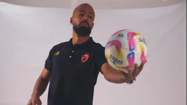 Alex de Aguiar Gomes atau Alex Tanque, striker asal Brasil rekrutan baru PSM Makassar jelang musim 2025/26. (Bola.com/Gatot Sumitro)