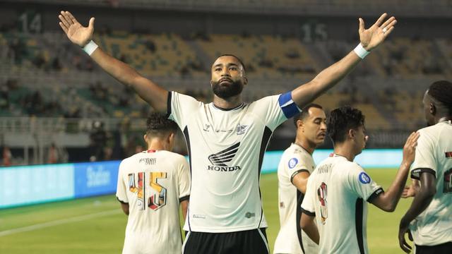 Bek PSM Makassar, Yuran Fernandes. (Bola.com/Dok.Instagram Yuran Fernandes).