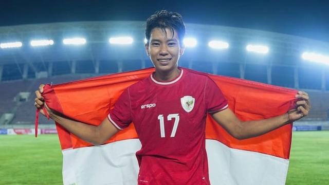 Bek Timnas Indonesia Putri, Vivi Oktavia (Instagram/_viorisky_)